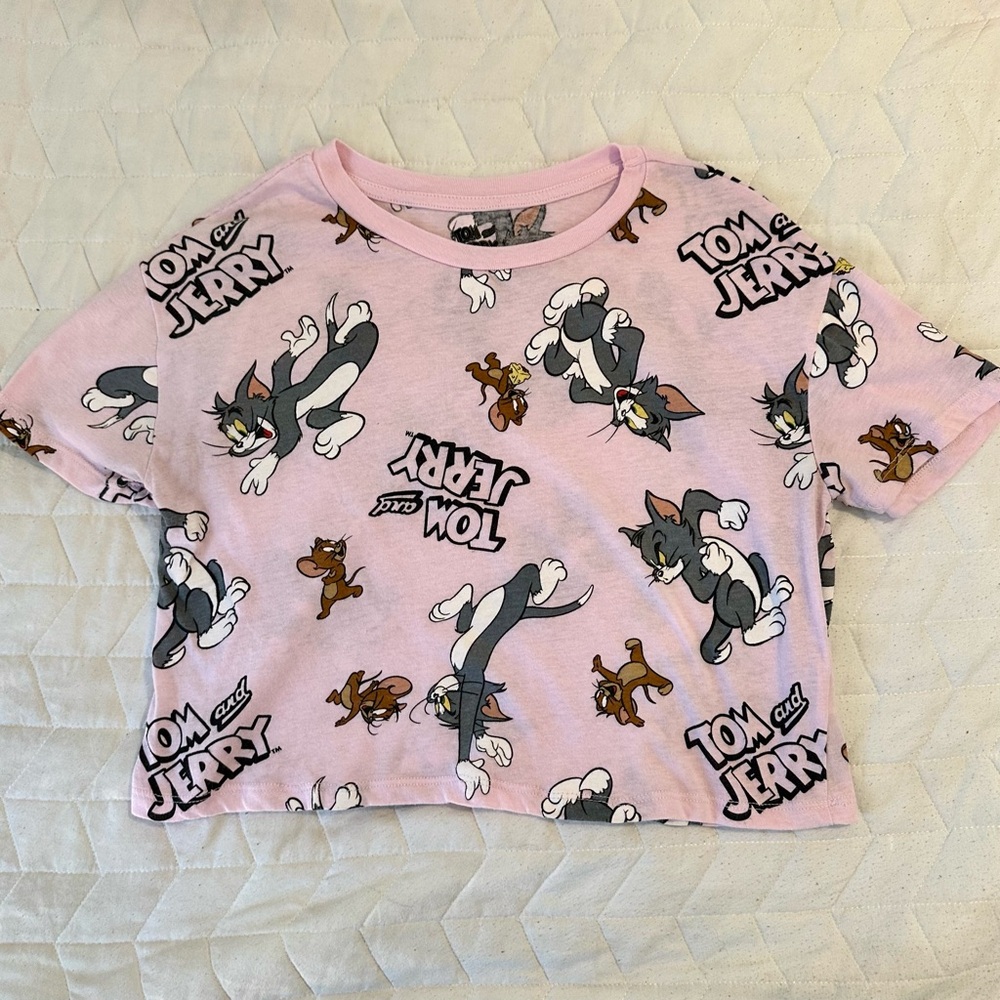 Tom and Jerry Kids/ Preteen Pink cropped top Tshirt